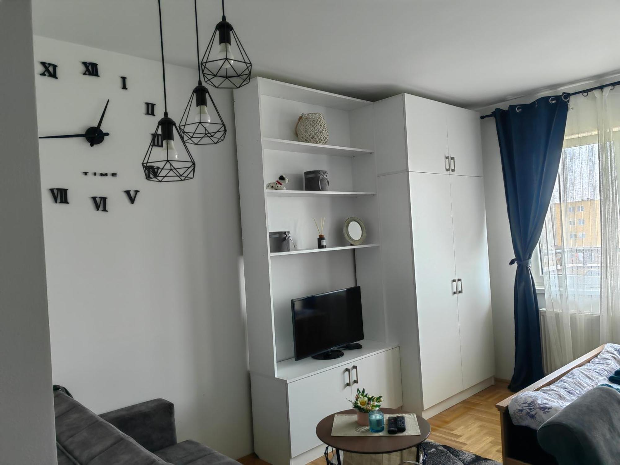 Road Warriors Apartment スボティツァ エクステリア 写真